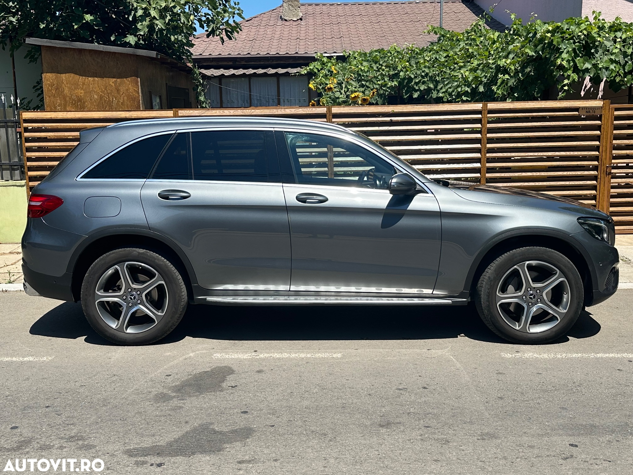 Mercedes-Benz GLC 250 d 4MATIC - 2