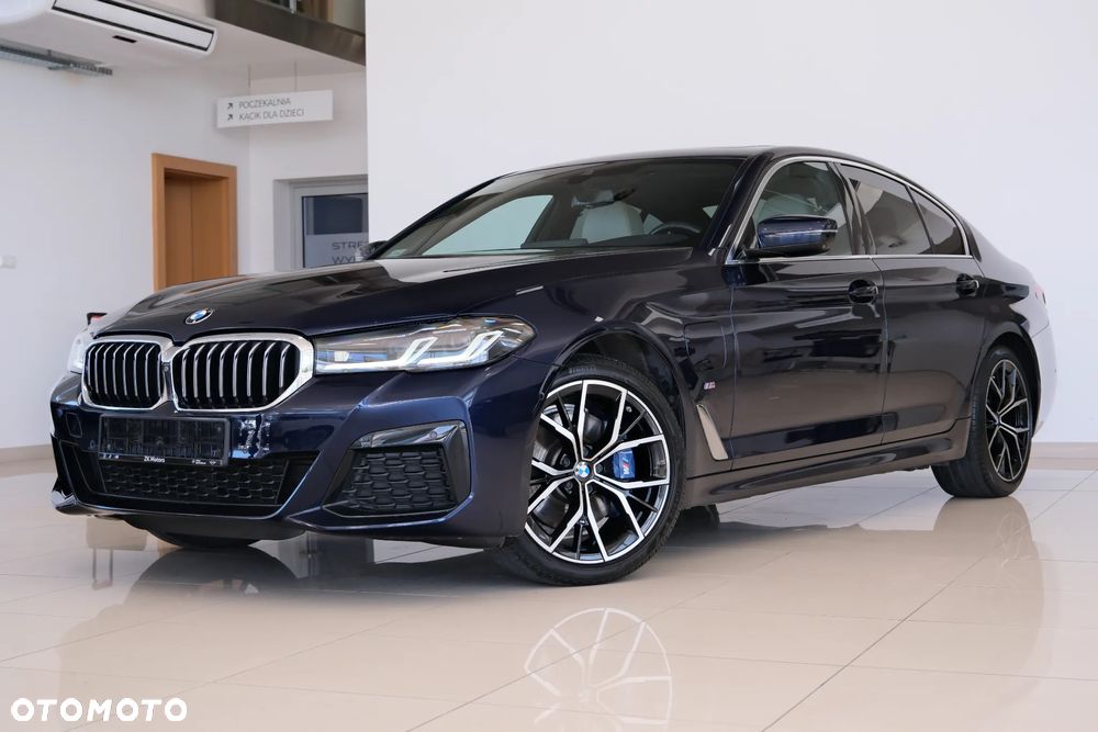 BMW Seria 5 530e xDrive Luxury Line sport - 8