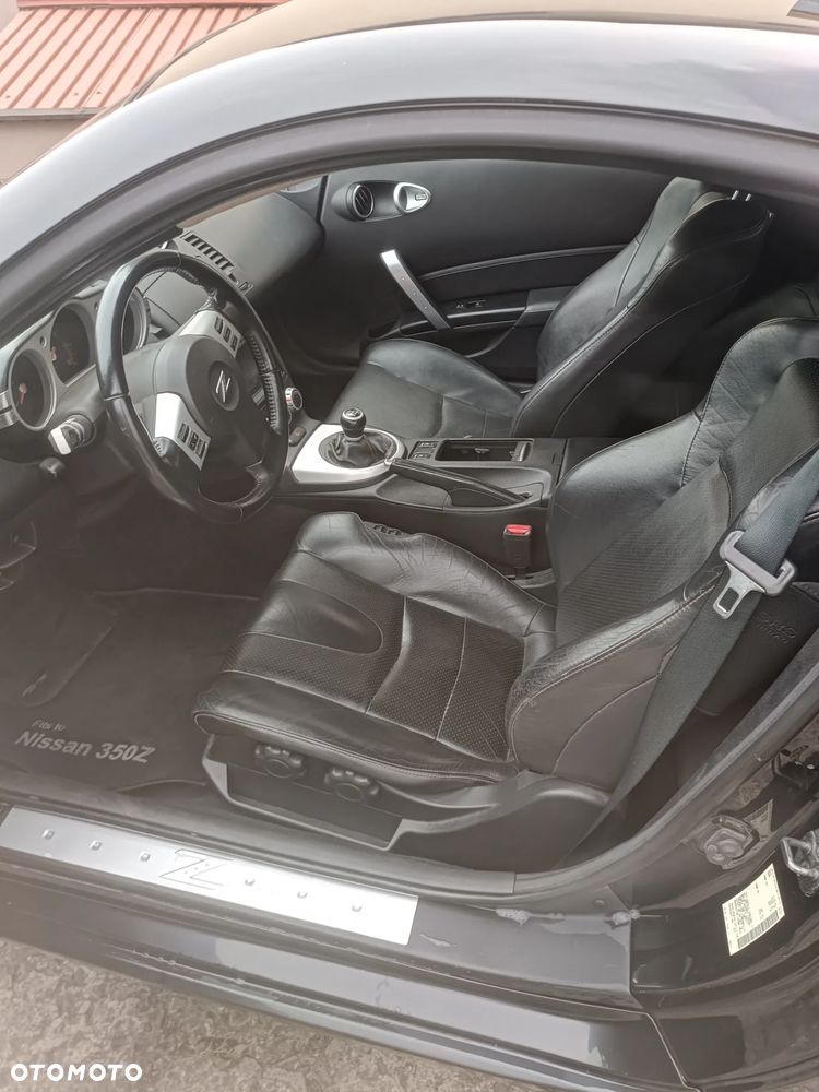 Nissan 350 Z 3.5 V6 - 5