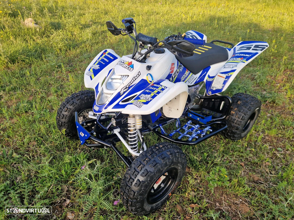 Suzuki LT-Z  400  Possível Financiamento