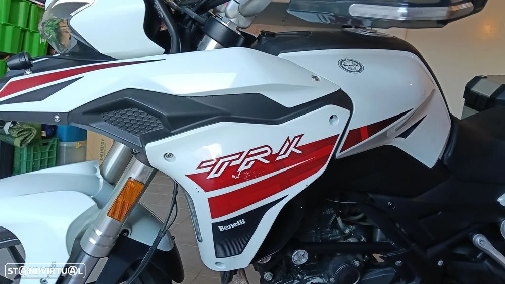 Benelli TRK 251 - 19
