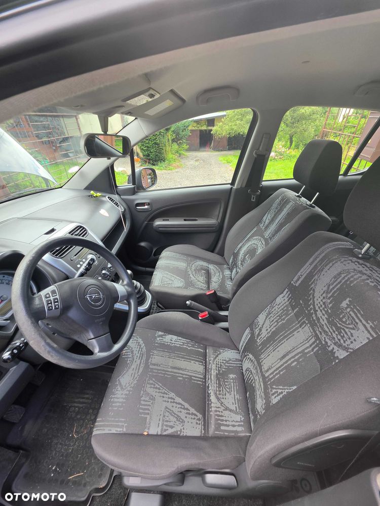 Opel Agila - 7