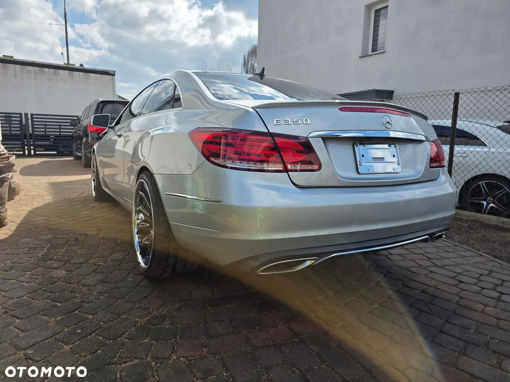 Mercedes-Benz Klasa E 350 7G-TRONIC - 3