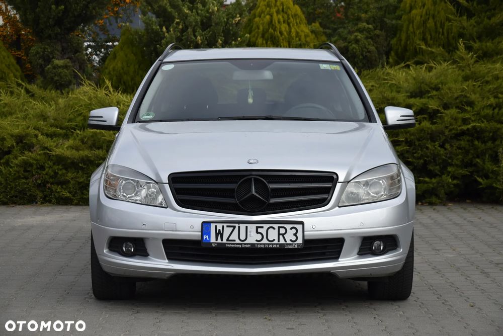Mercedes-Benz Klasa C 180 K BlueEff Elegance - 3