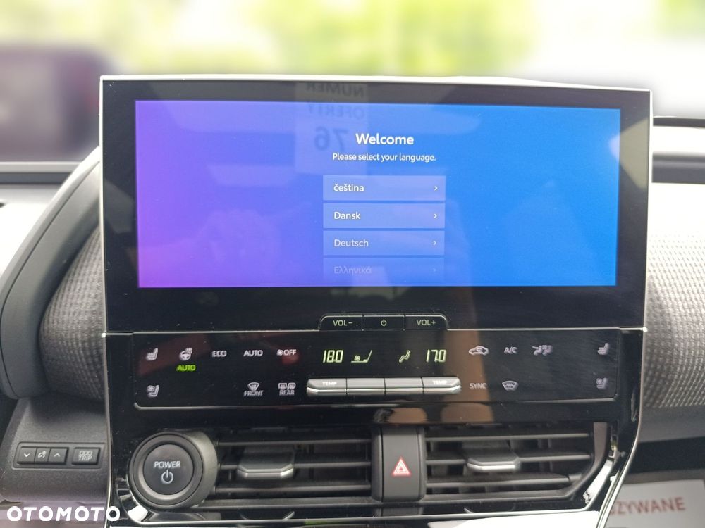 Toyota bZ4X 71.4kWh Executive - 17