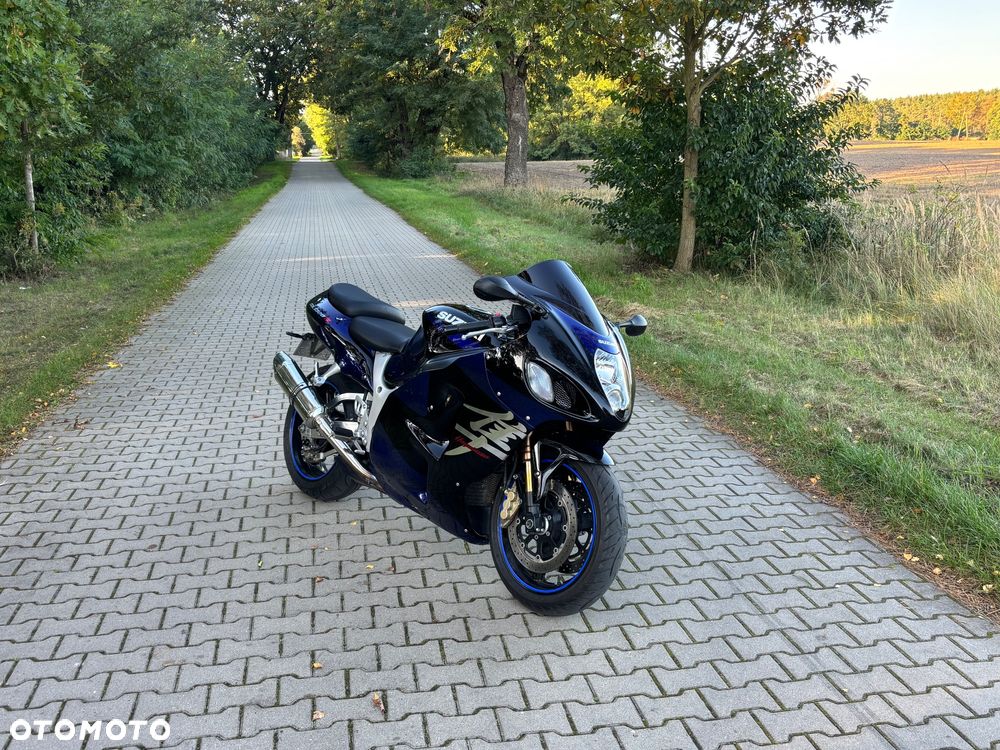 Suzuki GSX-R - 16