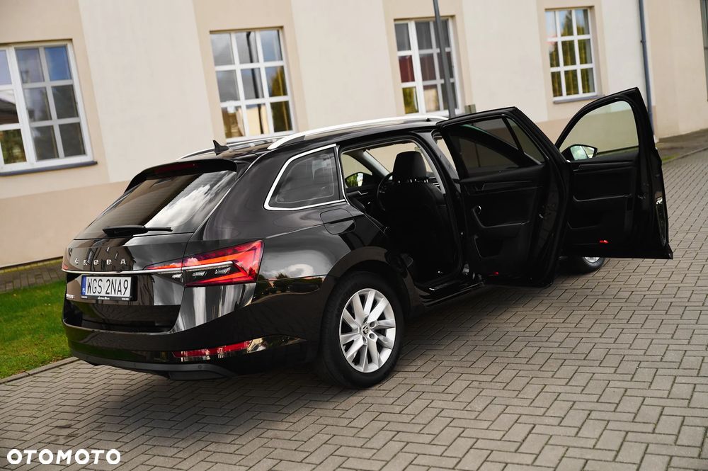 Skoda Superb 2.0 TDI DSG Style - 17
