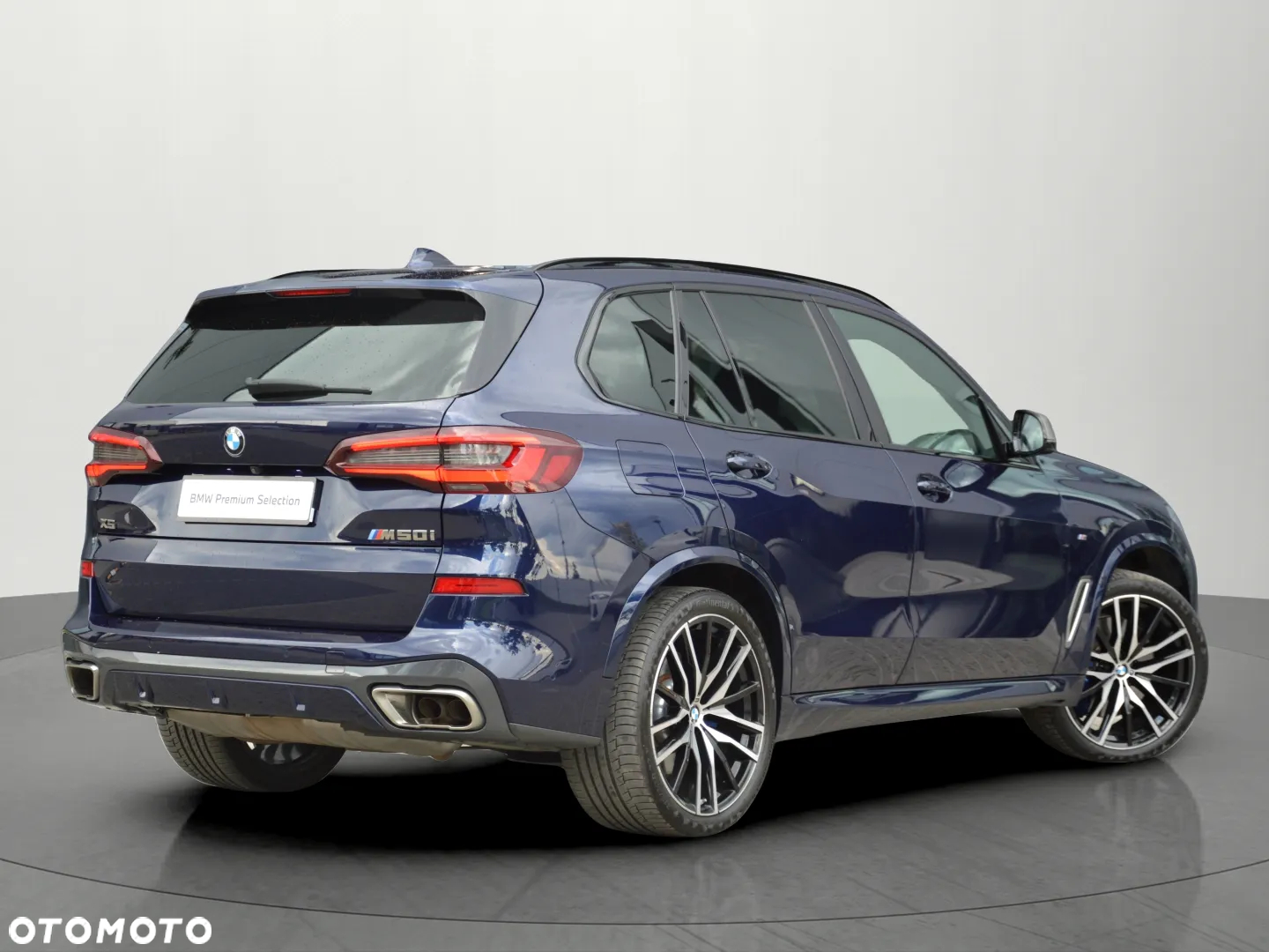BMW X5 M M50i - 4