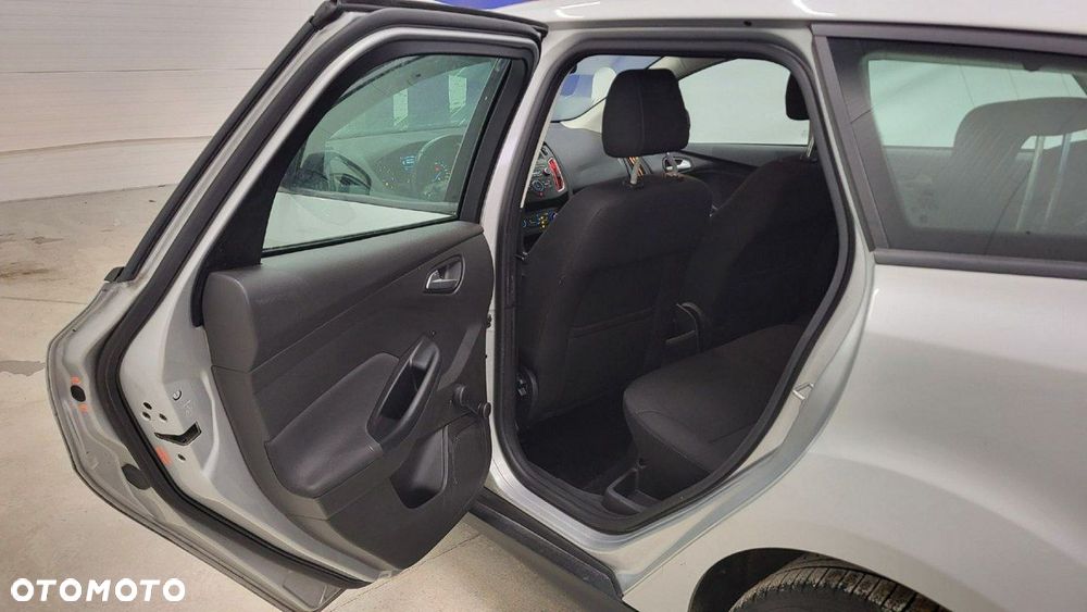 Ford Focus - 20