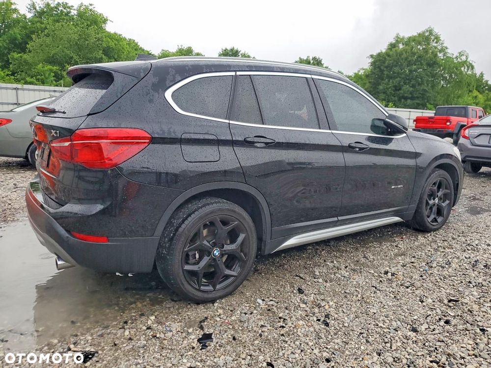 BMW X1 - 3