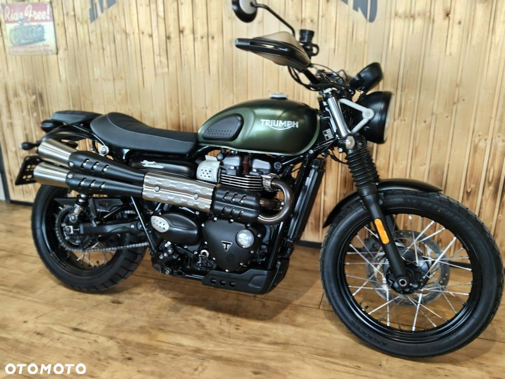 Triumph Scrambler - 13