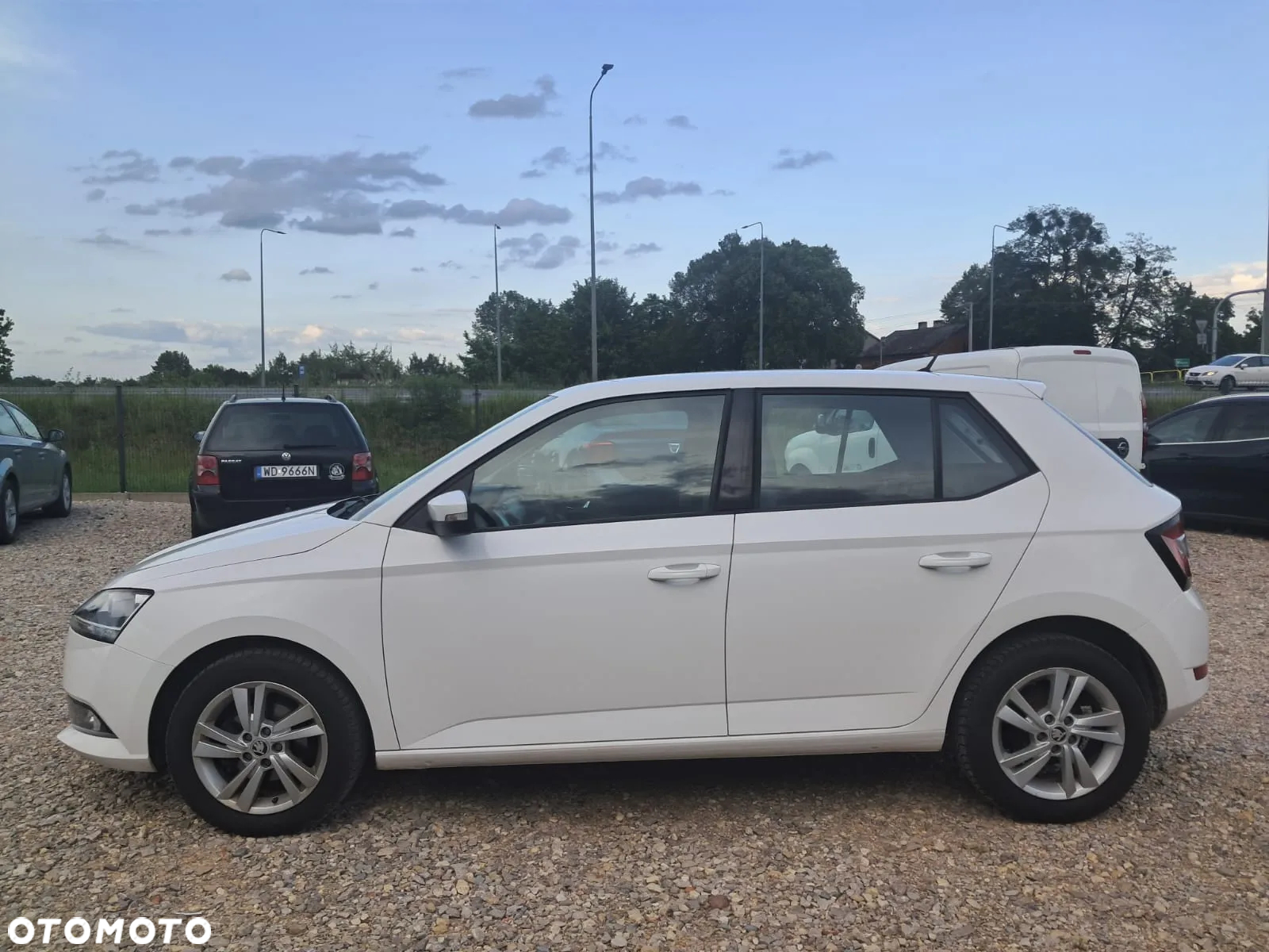 Skoda Fabia - 24