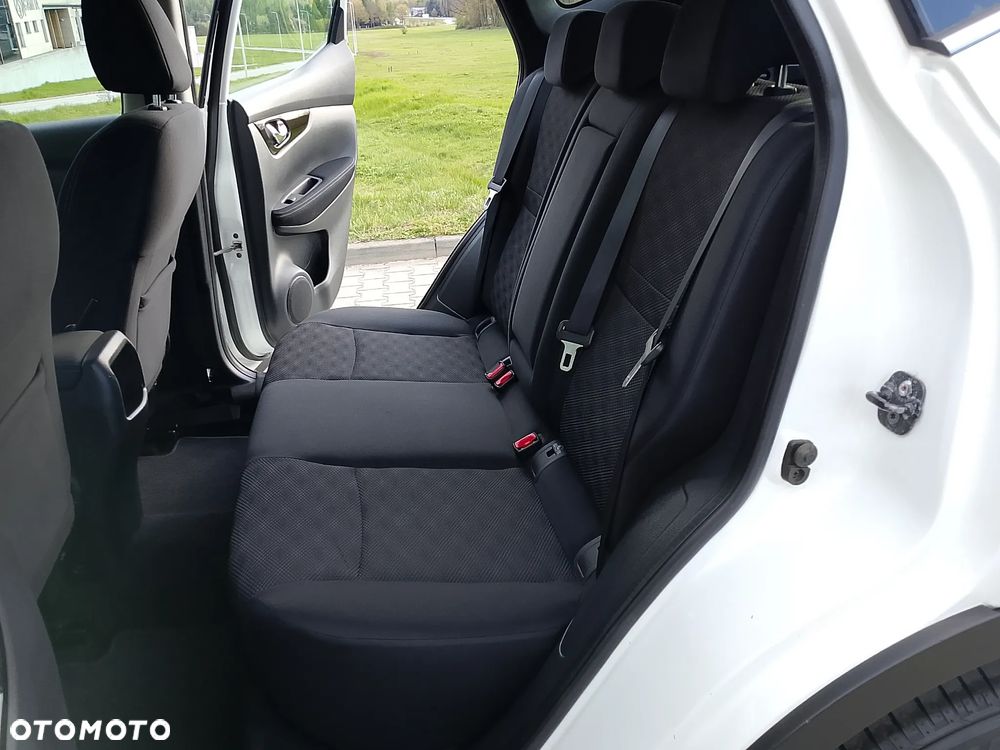 Nissan Qashqai 1.2 DIG-T Tekna+ - 27