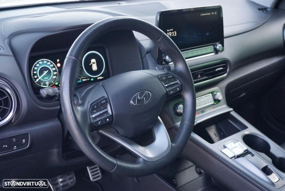 Hyundai Kauai 64 kWh Premium+P.Premium — fotografia 39