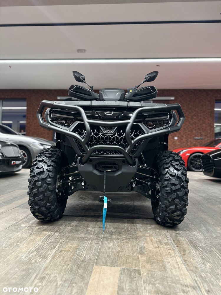 CFMoto CForce - 8