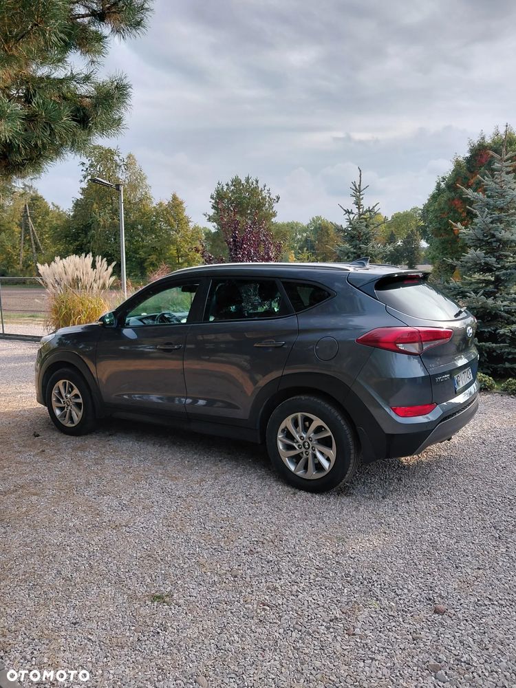 Hyundai Tucson 2.0 CRDI BlueDrive Comfort 2WD - 6