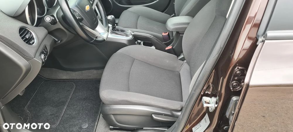 Chevrolet Cruze 1.4T LT+ - 13