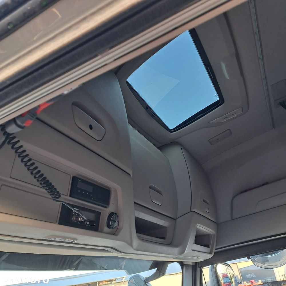 Iveco S-Way LNG - 16