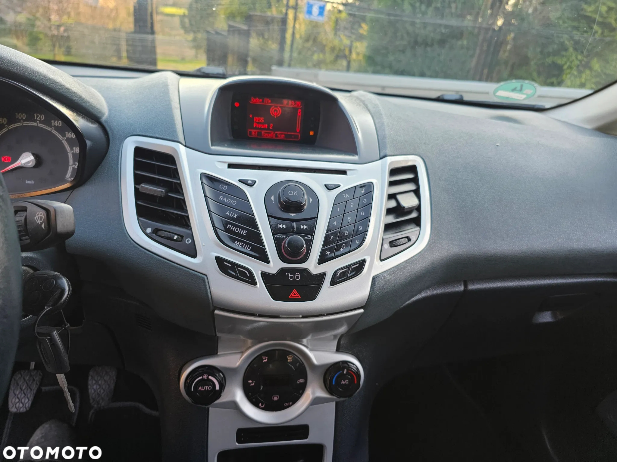 Ford Fiesta 1.6 Ti-VCT Sport - 14