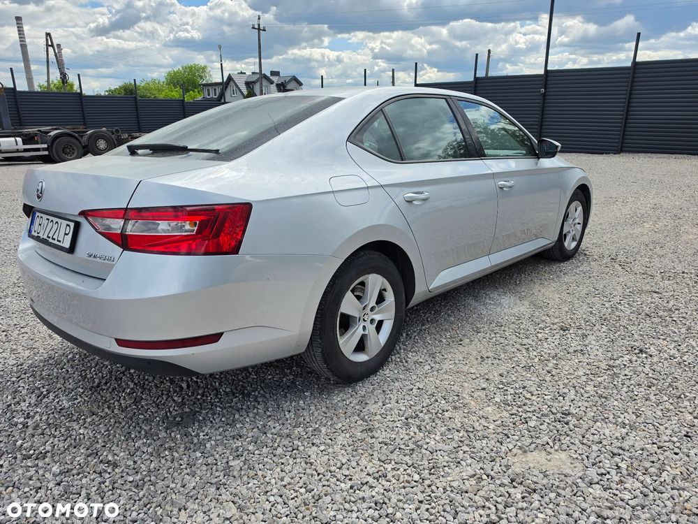 Skoda Superb 1.4 TSI ACT Active - 5