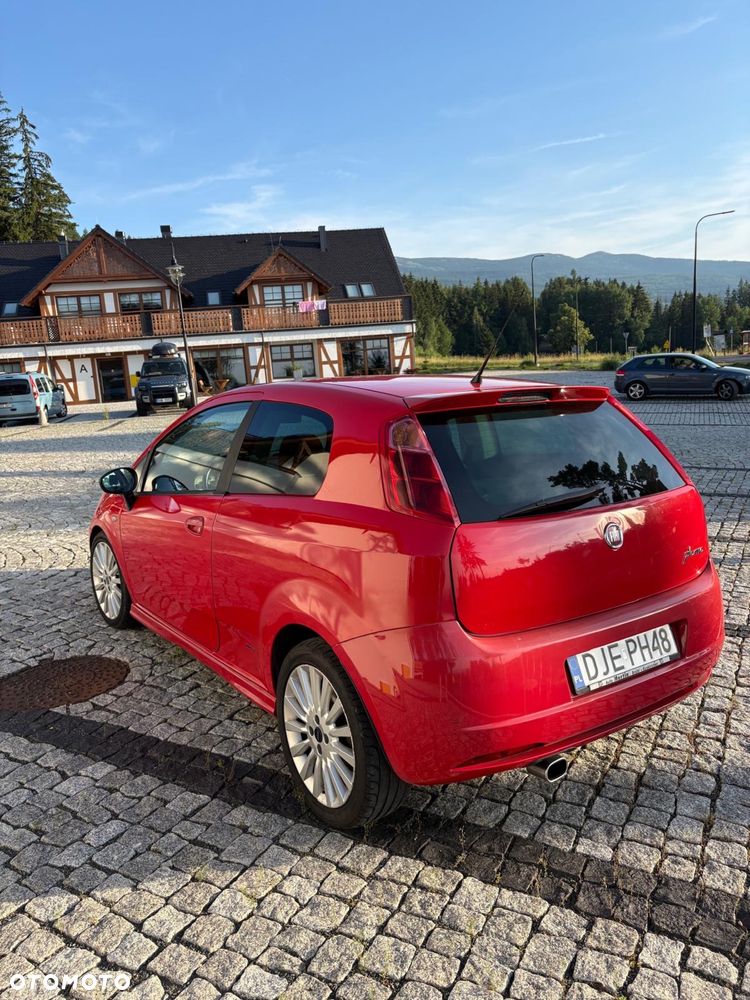 Fiat Grande Punto - 3