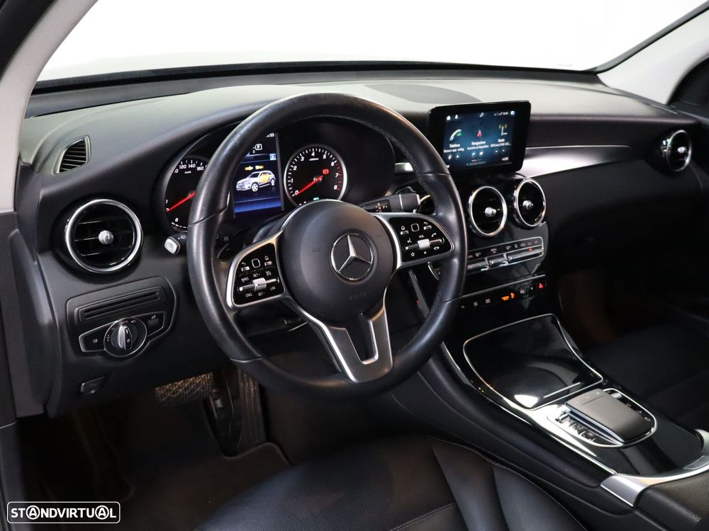 Mercedes-Benz GLC 300 e 4Matic - 8