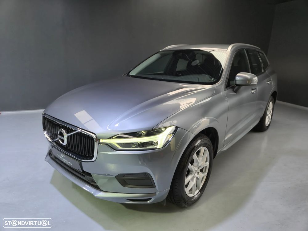 Volvo XC 60 2.0 D4 Momentum Geartronic - 4
