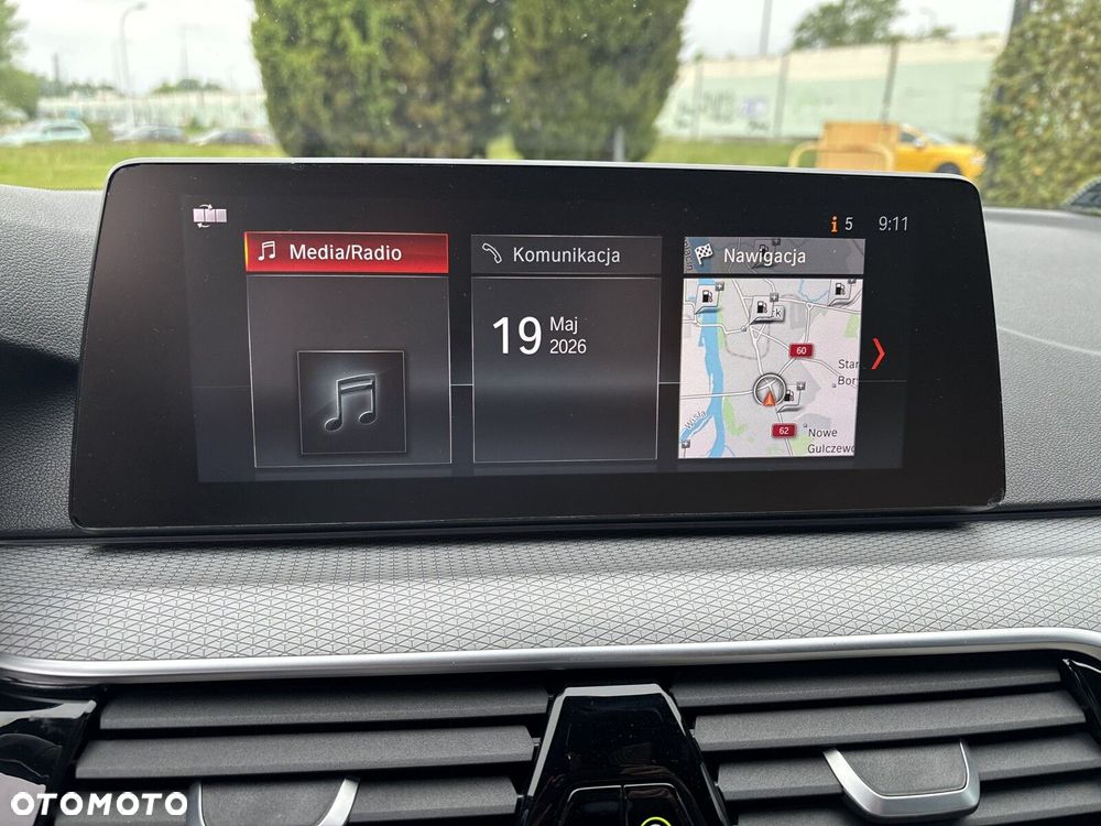 BMW Seria 5 - 16