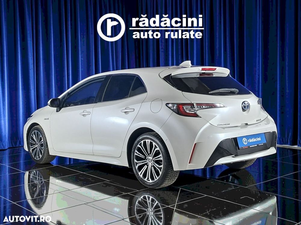 TOYOTA Corolla 2021 — imagine 8