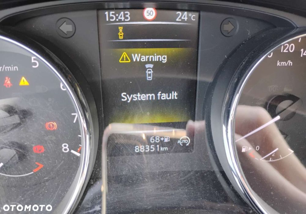 Nissan Qashqai - 15
