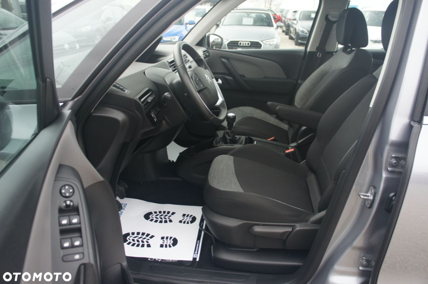 Citroën C4 Picasso - 11