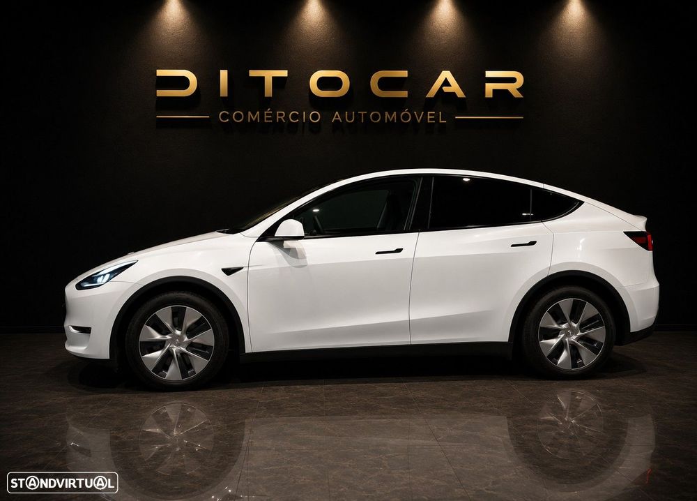 Tesla Model Y RWD - 3