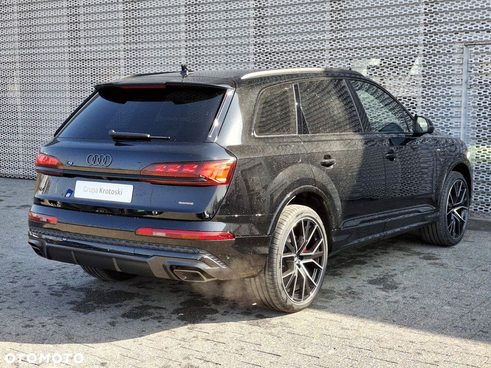 Audi Q7 - 7