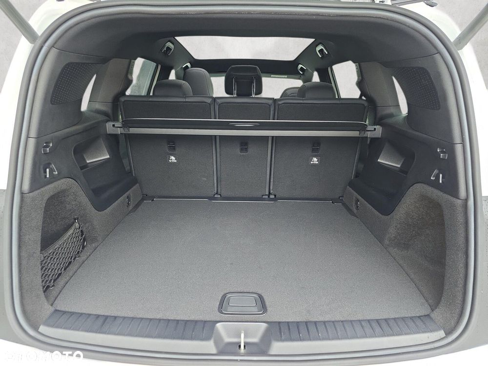Mercedes-Benz GLB - 17