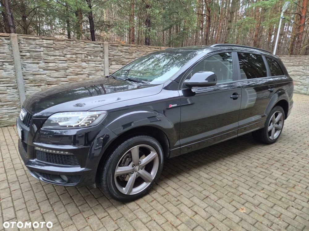 Audi Q7 - 1