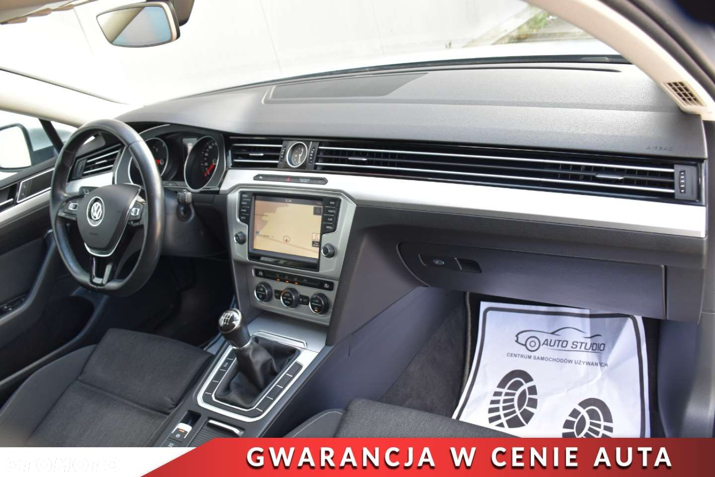 Volkswagen Passat 2.0 TDI SCR Comfortline - 9