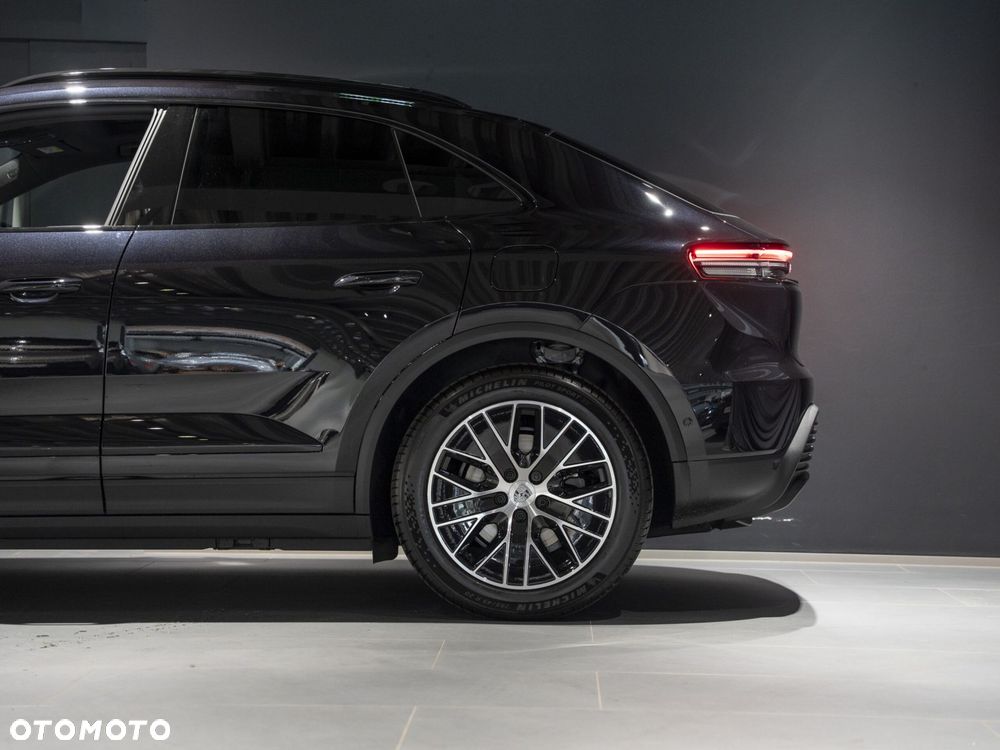 Porsche Macan - 10