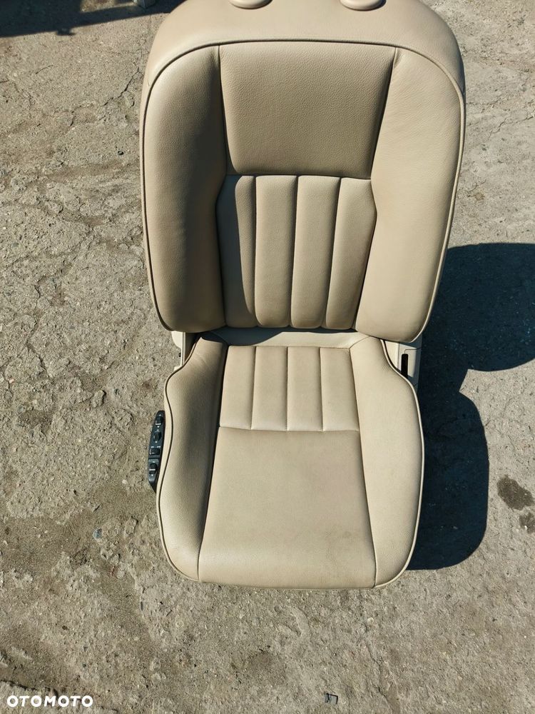 MERCEDES C KLASA W204 LIFT FOTEL LEWY PRZEDNI JASNA SKÓRA GRZANY POMPOWANY - 1