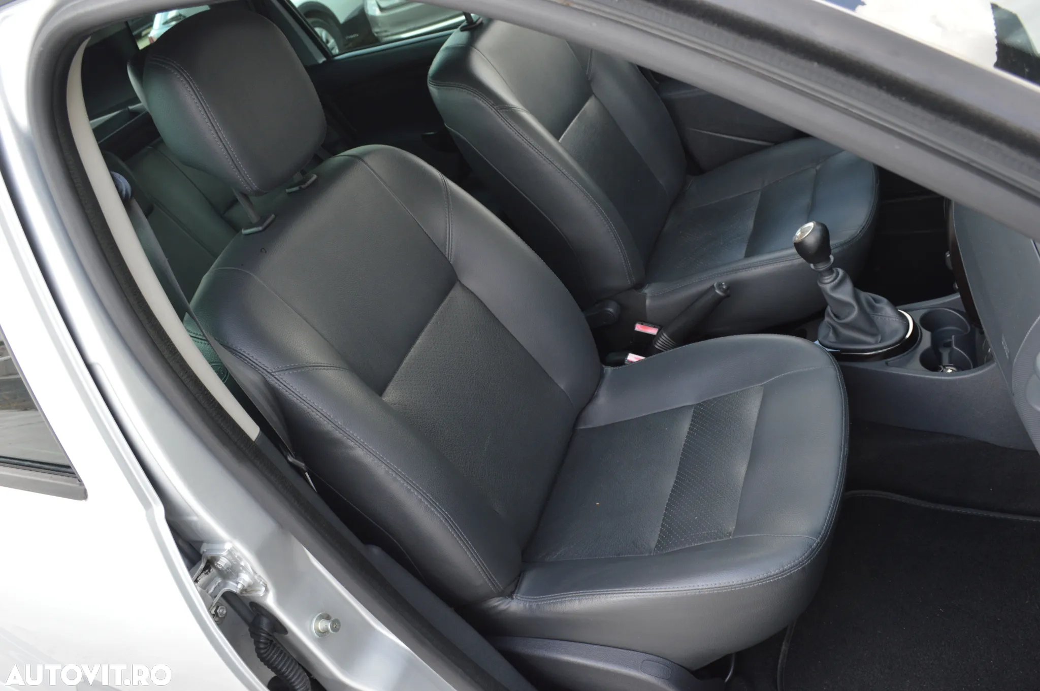 Dacia Duster dCi 110 FAP 4x2 Prestige - 20