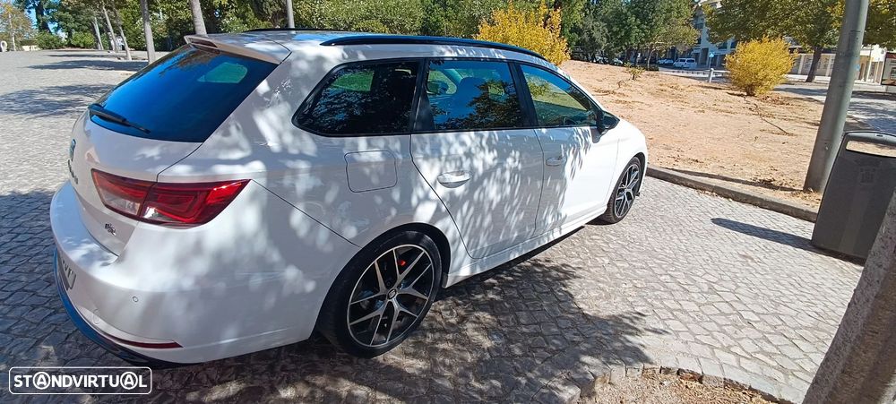 SEAT Leon ST 2.0 TDI DPF FR - 2
