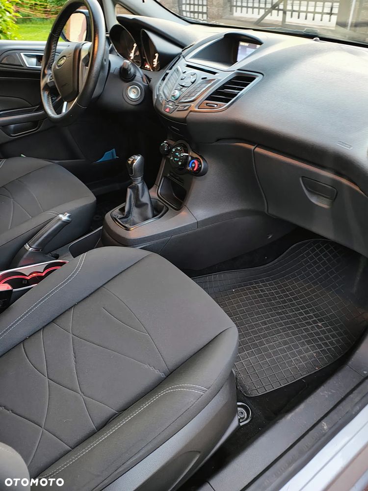 Ford Fiesta 1.25 Trend EU6 - 8