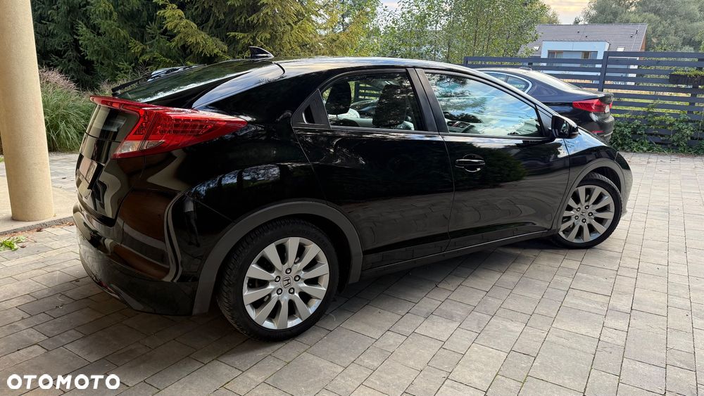 Honda Civic 1.8 i-VTEC Comfort Black Edition - 7