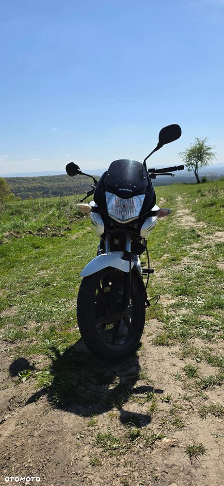 Honda CBF - 1