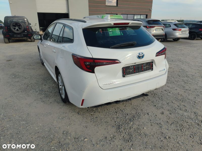 Toyota Corolla - 16