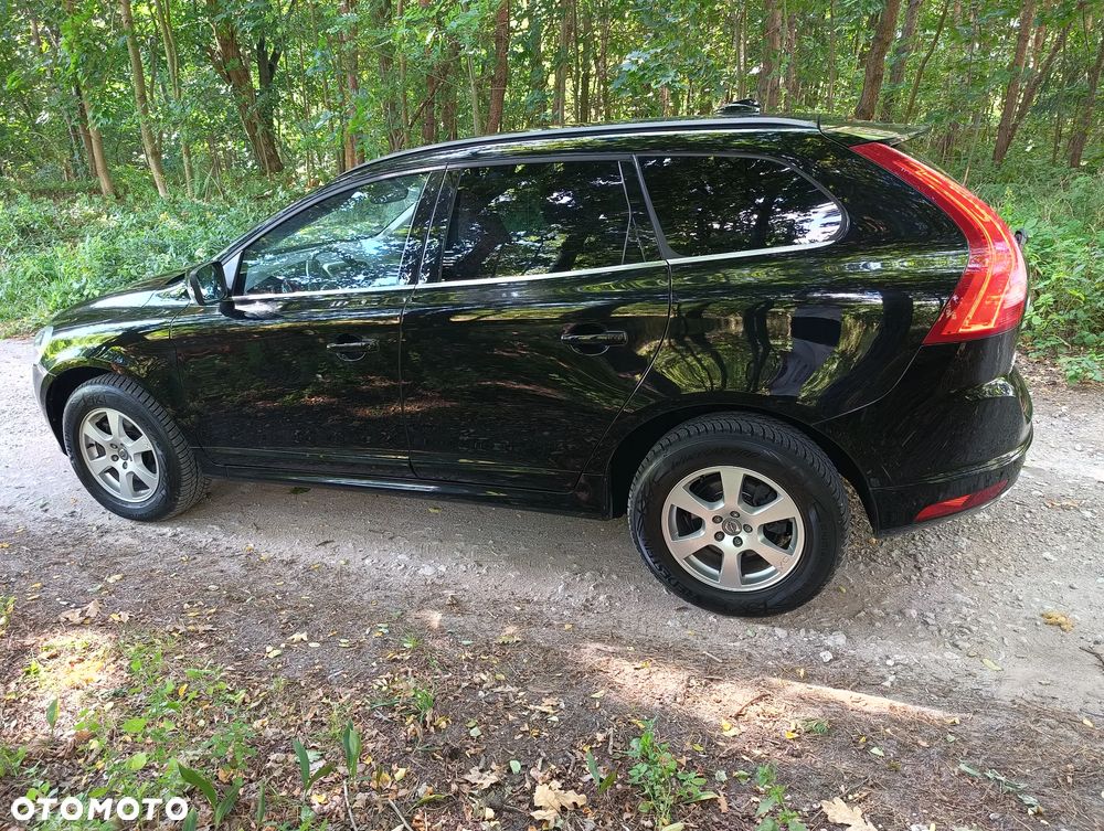 Volvo XC 60 - 4