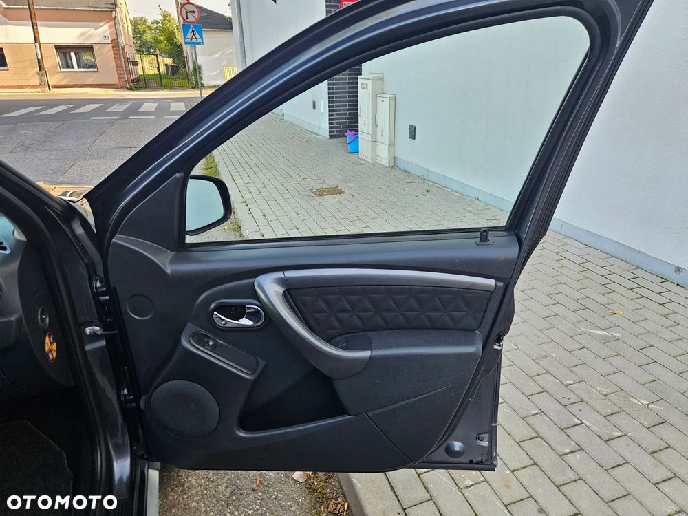Dacia Duster 1.6 16V 105 4x2 Essentiel - 20