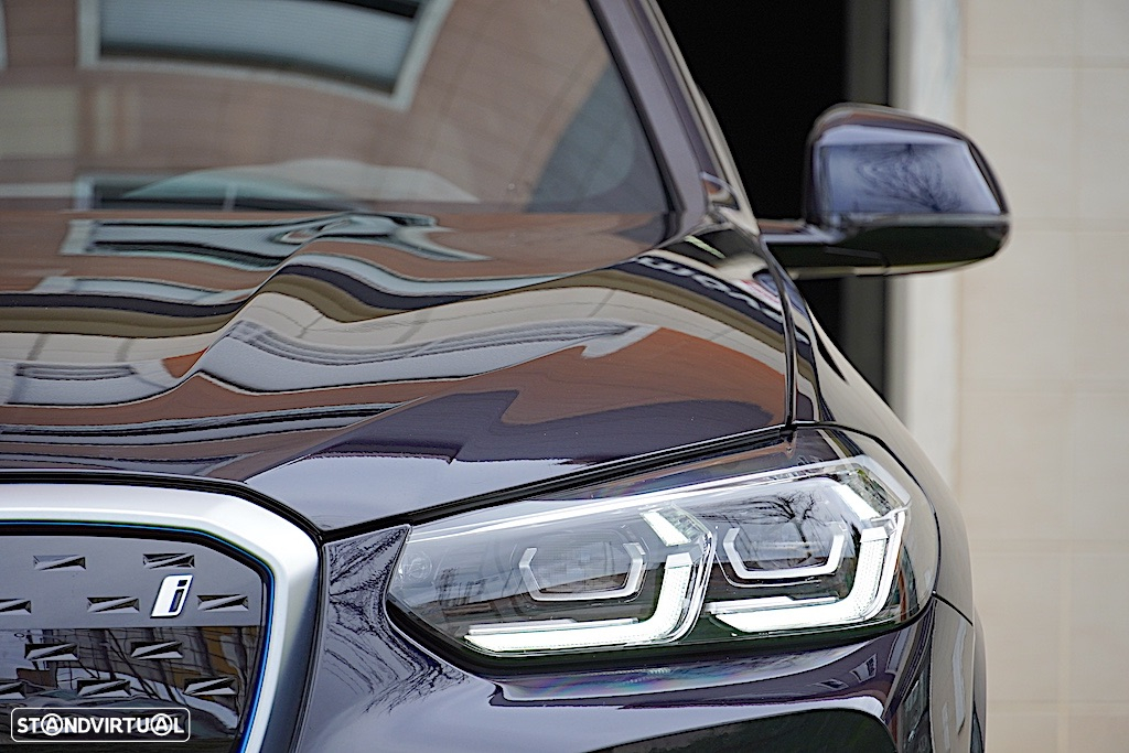 BMW iX3 M Sport Inspiring - 9