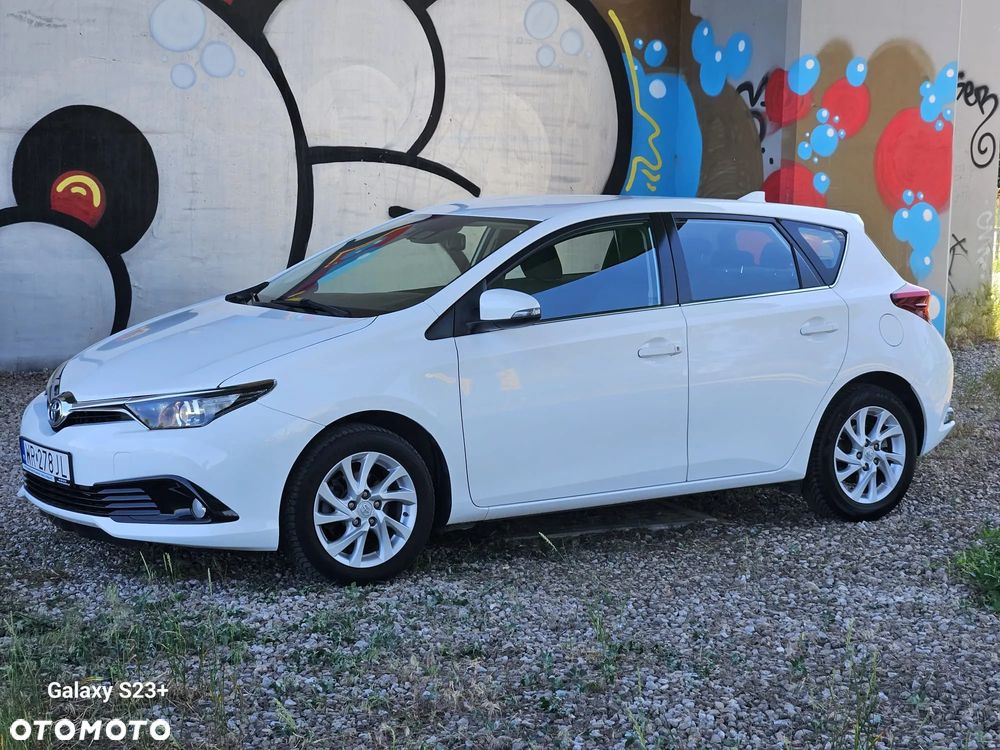 Toyota Auris 1.2 T Prestige - 3
