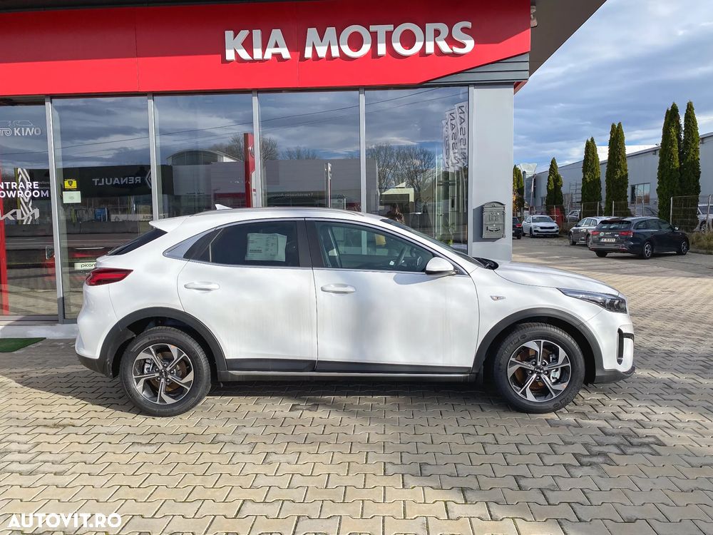 Kia XCeed 1.5 T-GDI 7DCT City - 3