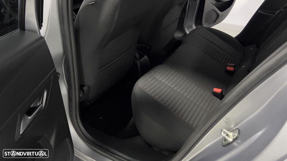 Peugeot 208 1.2 PureTech Active Pack - 18